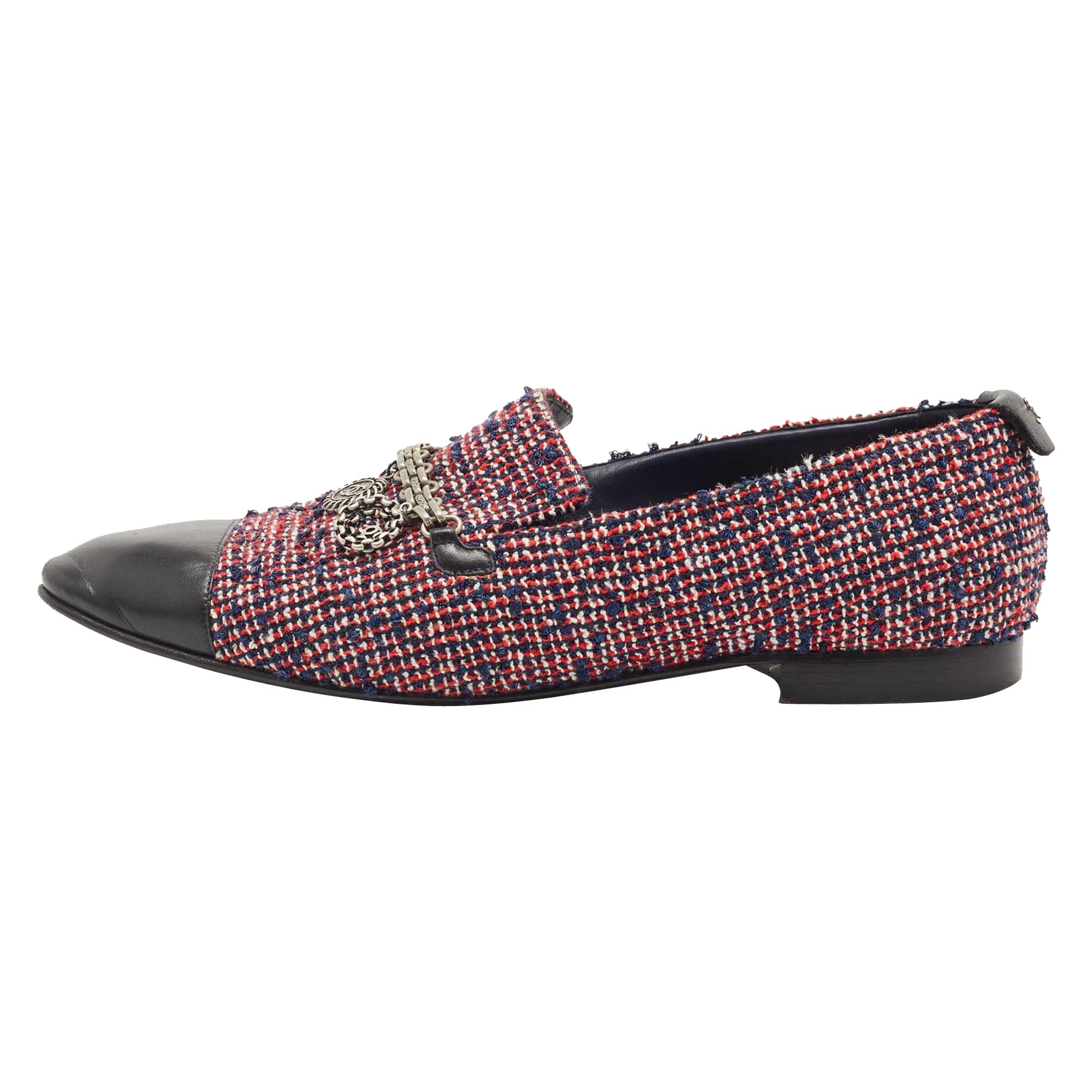 Chanel Tricolor Tweed and Leather Embellished CC Cap-Toe Smoking Slipper  Size 40 at 1stDibs