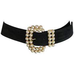Vintage 80s Faux Pearl Gold Toned Black Suede Belt 2
