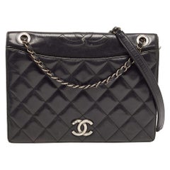 Chanel Medium Ballerine Tasche aus schwarzem Leder mit Klappe