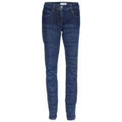Chanel Marineblaue Denim-Jeans mit Logo und besticktem Taschendetail an der Taille 32"