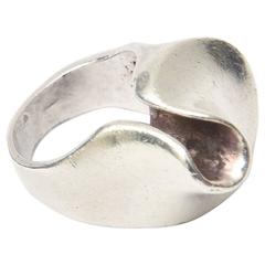 Sterling Silver Hallmarked Sculptural Modernist Ring 8