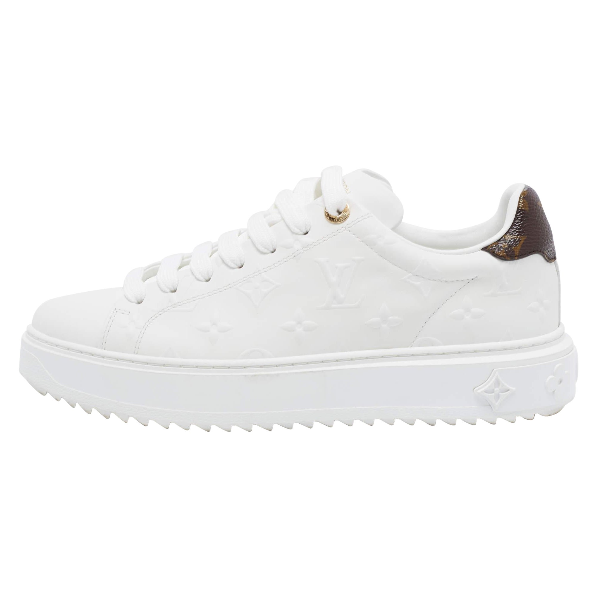 Louis Vuitton White/Black Leather And Mesh Archlight Sneakers Size 39 at  1stDibs