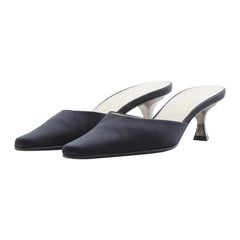 Prada Schwarze Satin Kitten Pantoletten