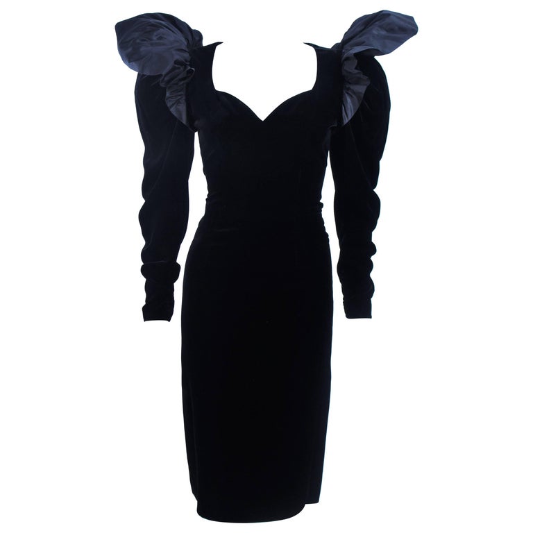 LANVIN Black Dramatic Velvet Cocktail Dress Size 6 at 1stDibs | lanvin ...