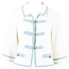Chanel 07P Cream Light Blue Tweed Frayed Denim Trim Button Up Jacket Size 38