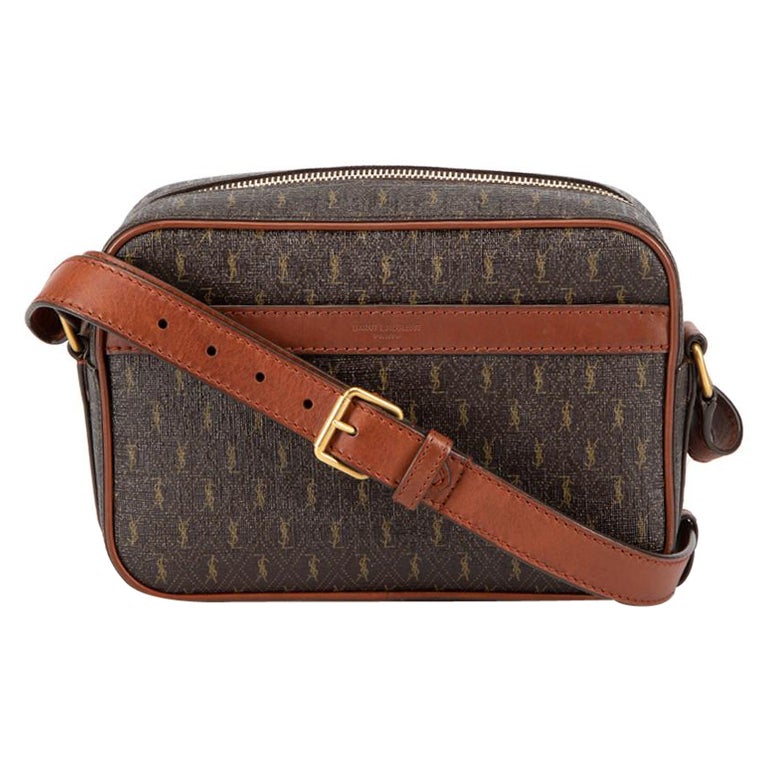 le monogramme camera bag in cassandre canvas and smooth leather