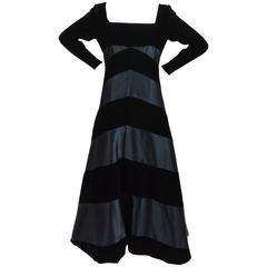 Vintage Oscar de la Renta Black Velvet & Satin Stripe Long Sleeve Gown Size 10