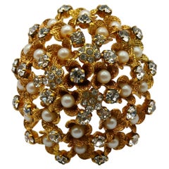 CHRISTIAN DIOR Vintage Jewelled Gold Tone Domed Brooch, 1966
