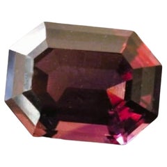 Tormalina rosa rossastra ottagonale 5,63ct