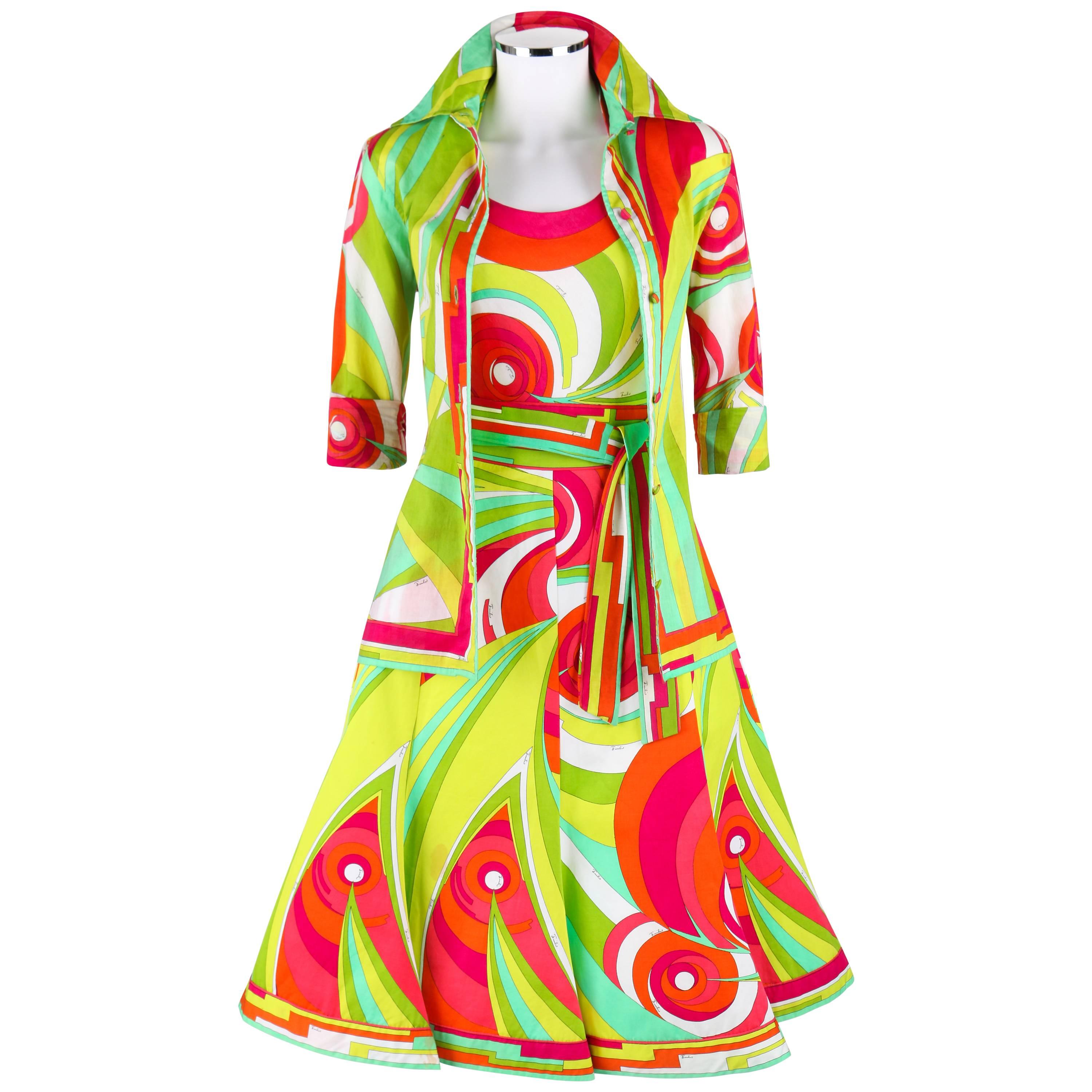 EMILIO PUCCI Ensemble 3 pièces chemise, jupe et haut dos nu à imprimé signature multicolore, années 1970