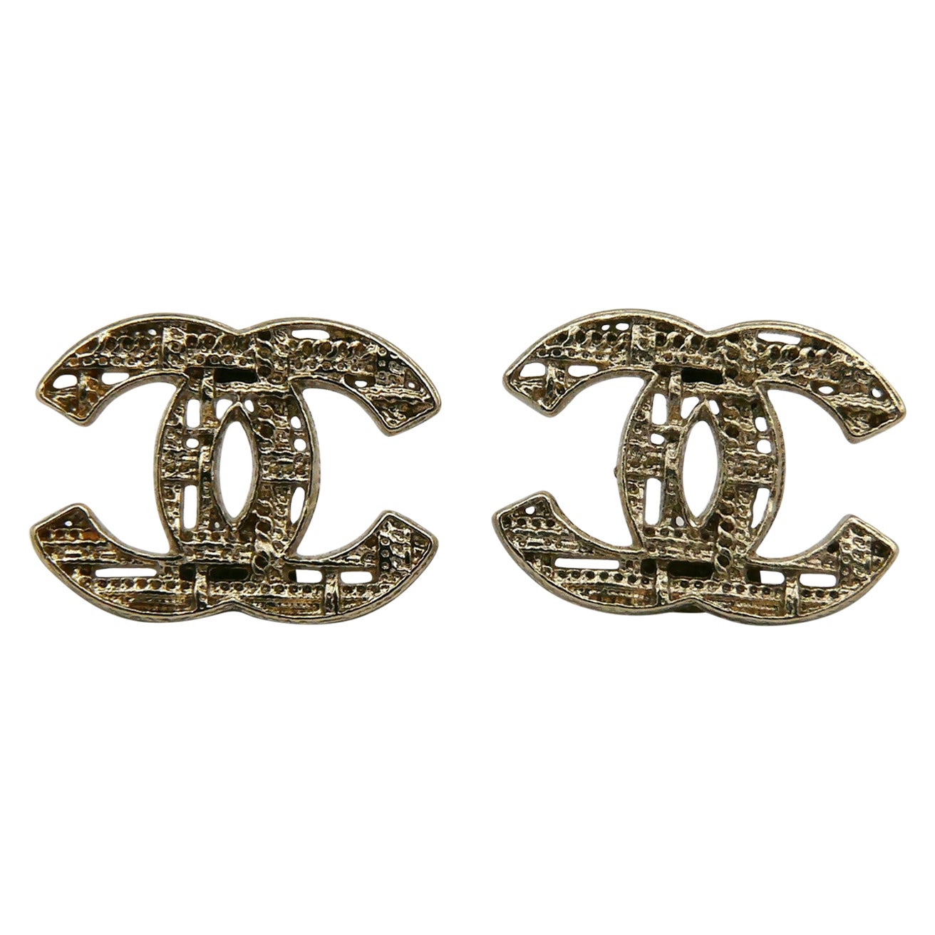 CHANEL Pale Gold Tone CC Logo Stud Earrings For Sale