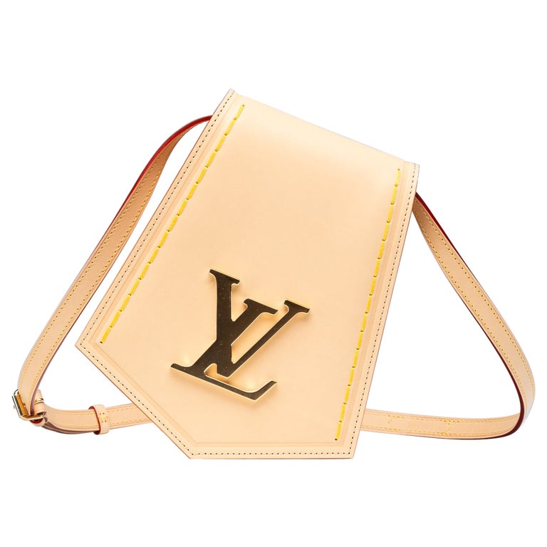 Louis Vuitton Rare Monogram Kisslock Pouch Marais Bucket Change Purse 1LVA113