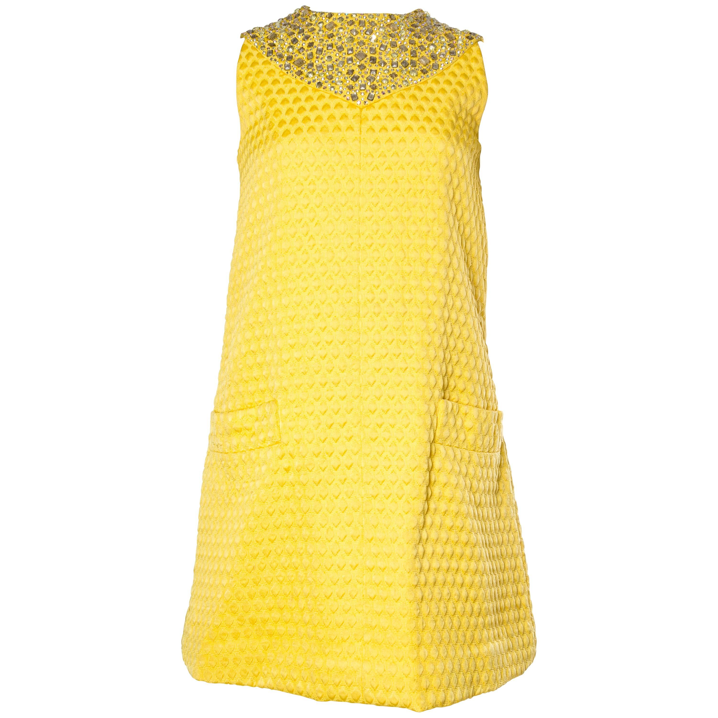 1960 OSCAR DE LA RENTA Yellow Geometric Rayon Blend Matelassé Cocktail Dress Wi