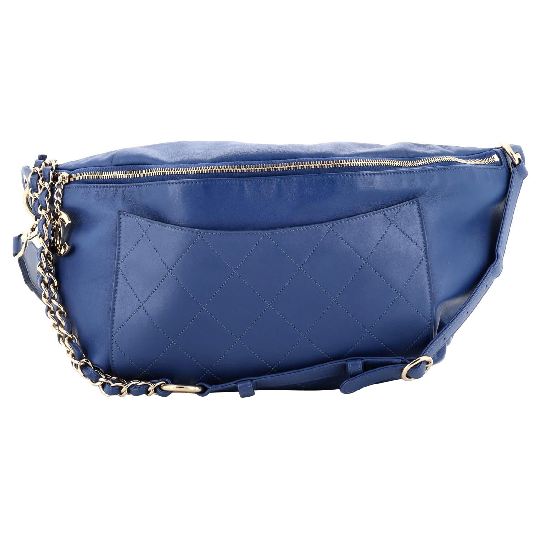 Chanel Pharrell Taille Tasche aus gestepptem Kalbsleder bei 1stDibs
