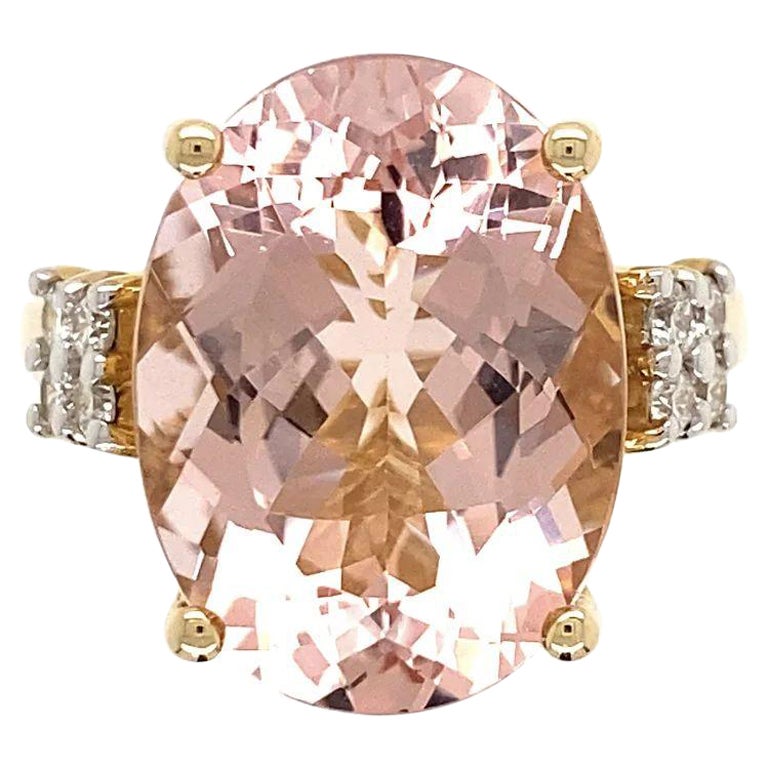 Vintage 7.5 Carat Oval Morganite and Diamond Solitaire Gold Cocktail Ring