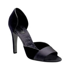 New Gucci Velvet and Satin Pumps Heels Sz 39