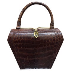 Vintage 1950s Koret Brown Alligator Structured Handbag w Gold-Tone Clasp