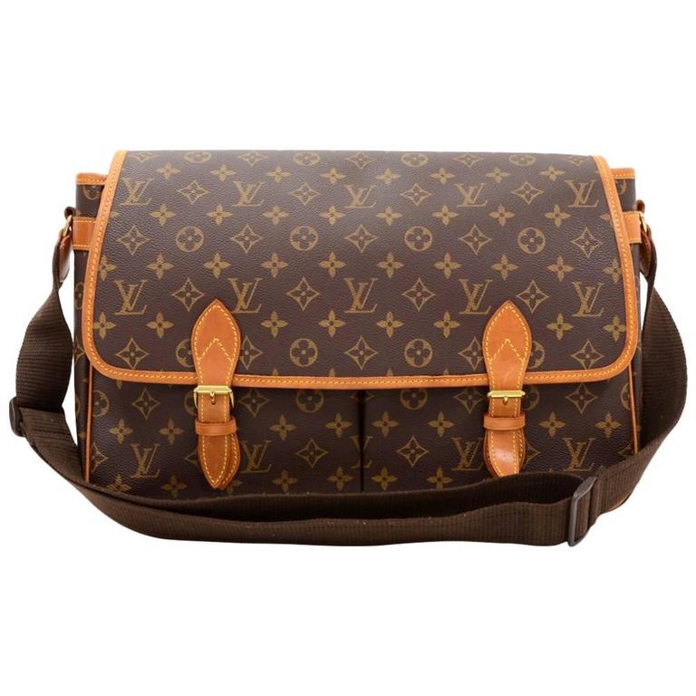 Louis Vuitton Sac Gibeciere Gm Monogram Canvas Large Messenger Louis Vuitton Sac Gibeciere Gm Monogram Canvas Large Messenger Shoulder Bag For