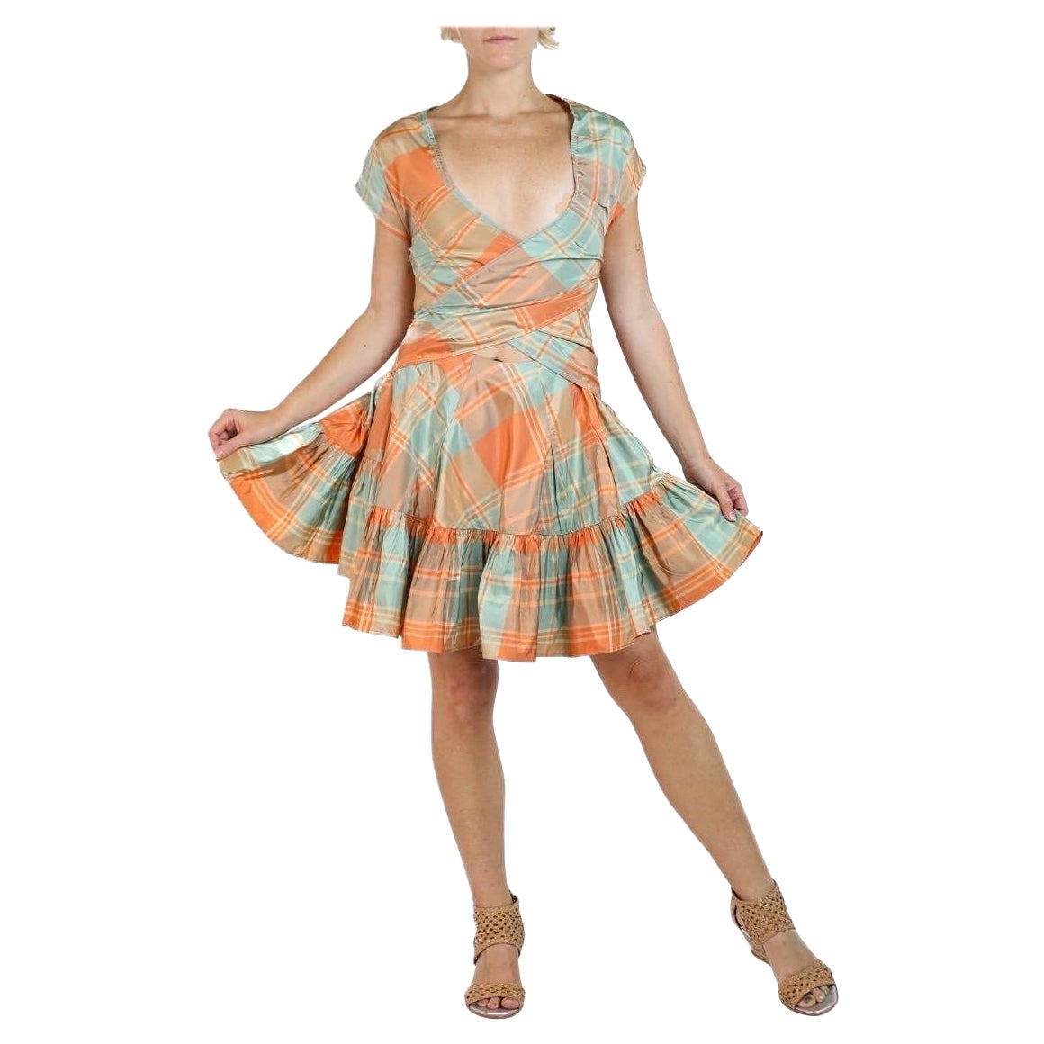 Morphew Kollektion Orange & Grünes Denise Kleid aus Seidentaft mit Taftkaro in Orange im Angebot
