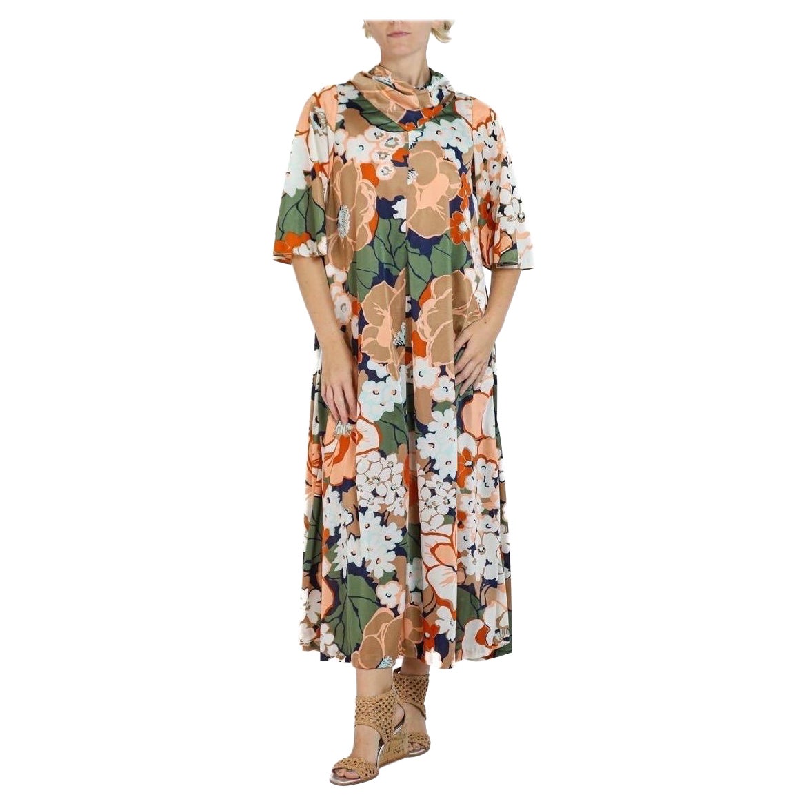 1970S Ecru, Peach & White Floral Print Dress For Sale
