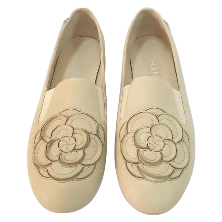 Chanel Blue Leather Camelia Flower CC Ballet Flats Size 38