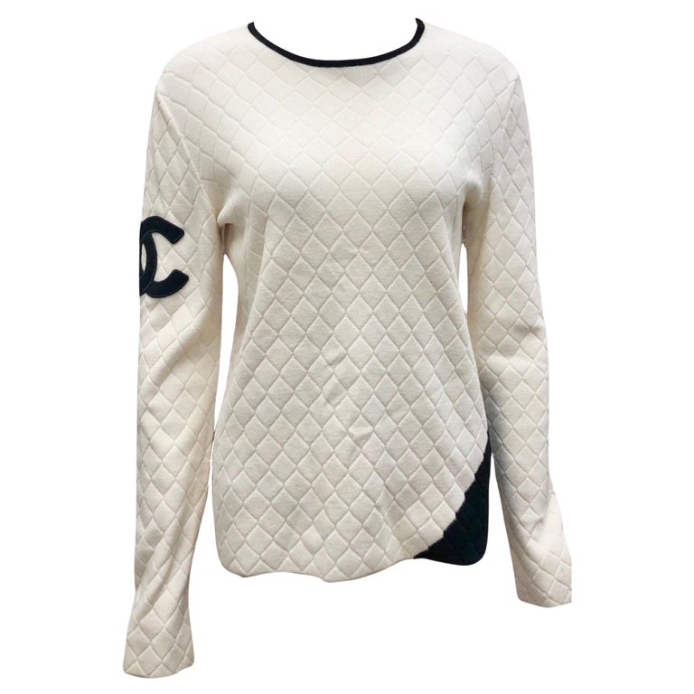 Chanel White Quilted Embroidered Black CC Logo Sweater For Sale at