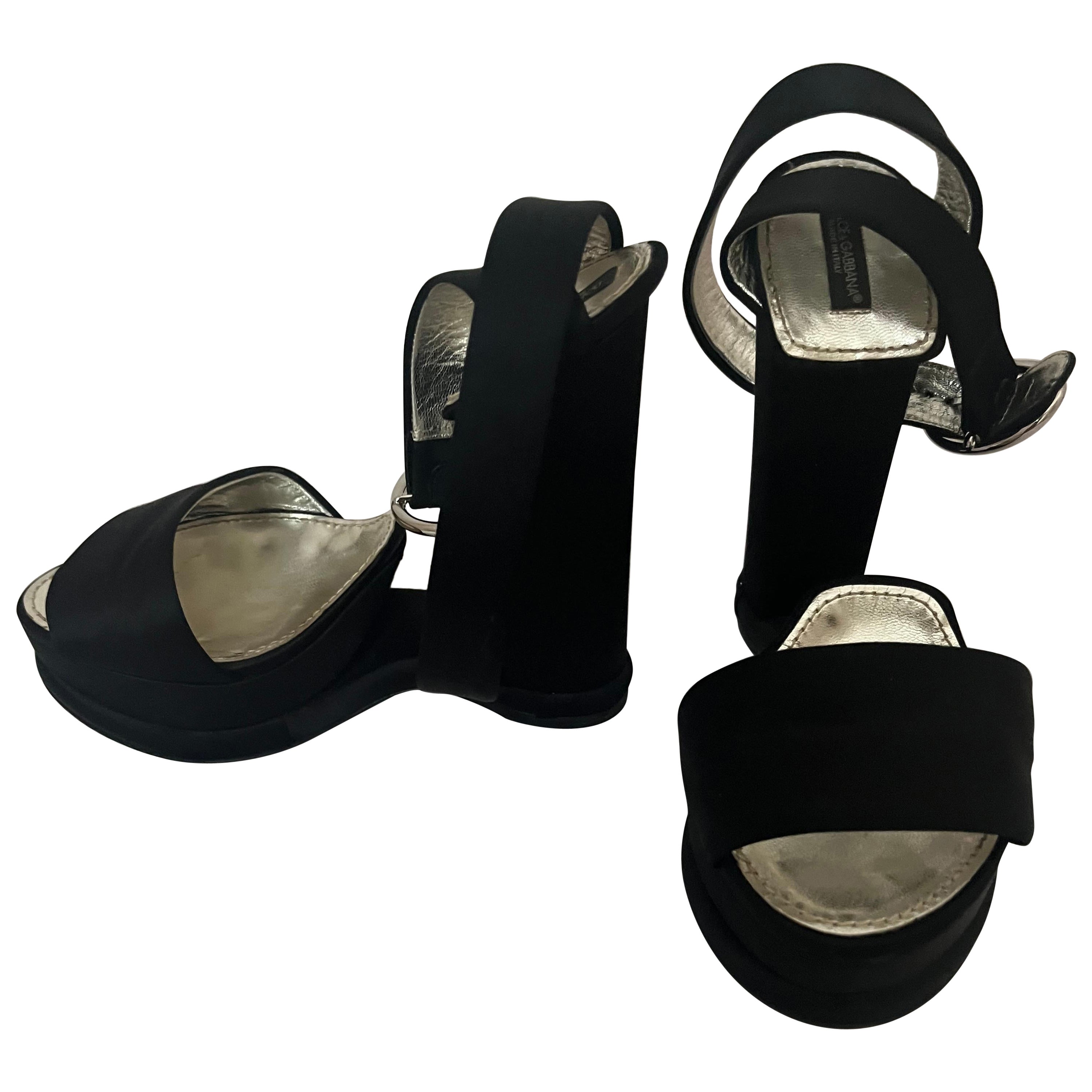 Dolce & Gabbana Black Satin Peep Toe Evening Shoes 39 For Sale