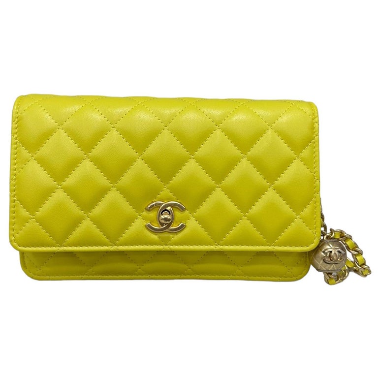 Chanel Wallet On Chain Yellow - 3 For Sale on 1stDibs