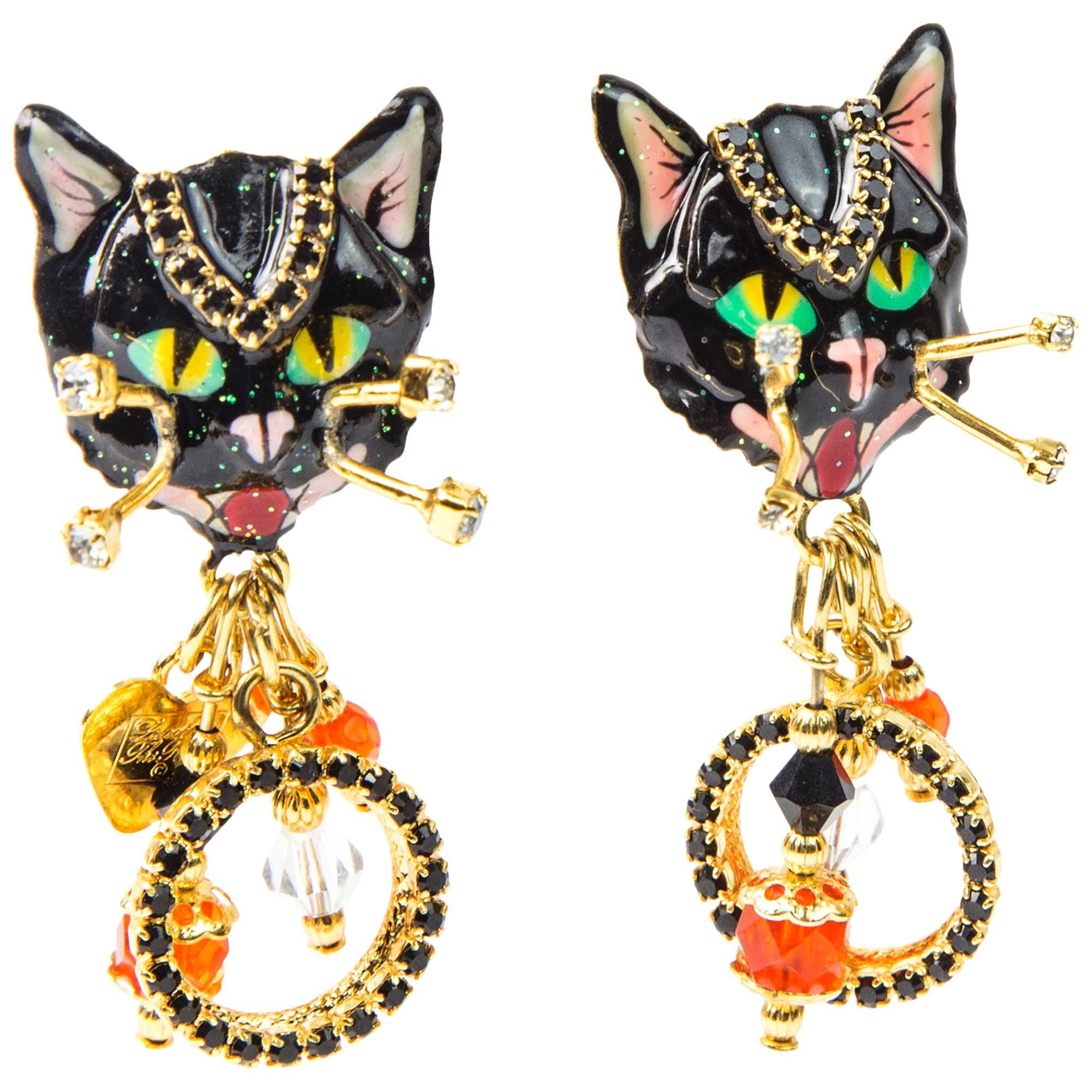 Distinctive Lunch at the Ritz Signed Halloween Cat Earrings