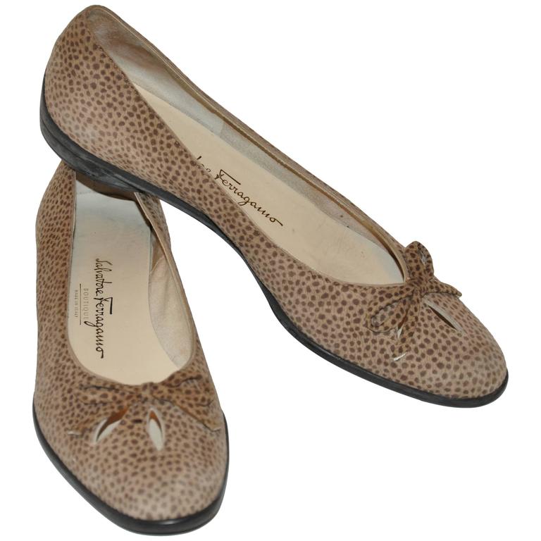 bow front flats