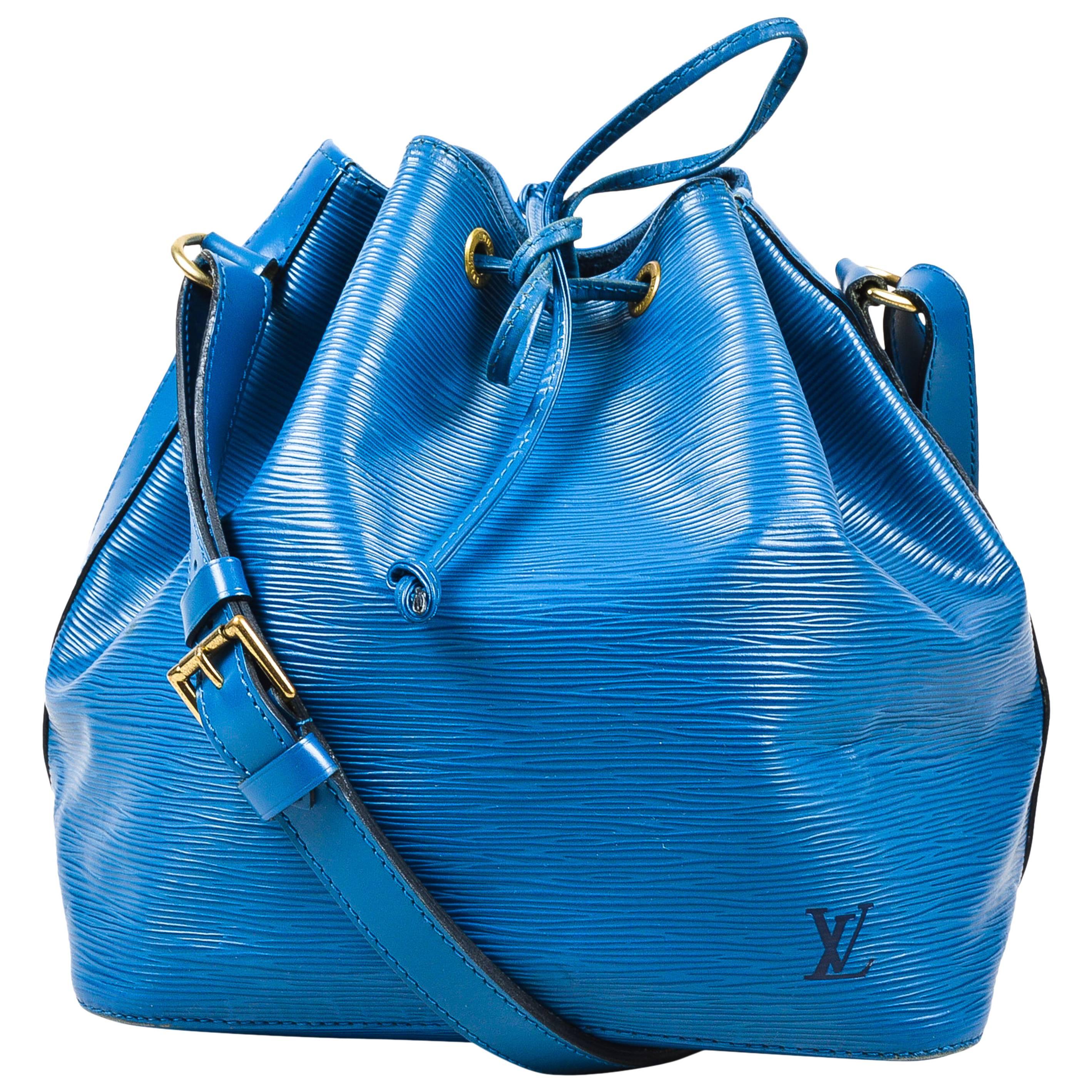 Vintage Louis Vuitton Blue "Epi" Leather Drawstring Petit "Noe" Bucket Bag For Sale