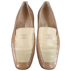 Retro CHANEL Size 10 Tan & Beige Leather Embroidered Logo Loafer Flats