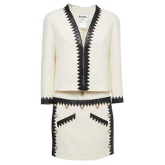 Chanel Cream Boucle Wool Leather Trimmed Salzburg Skirt Suit 