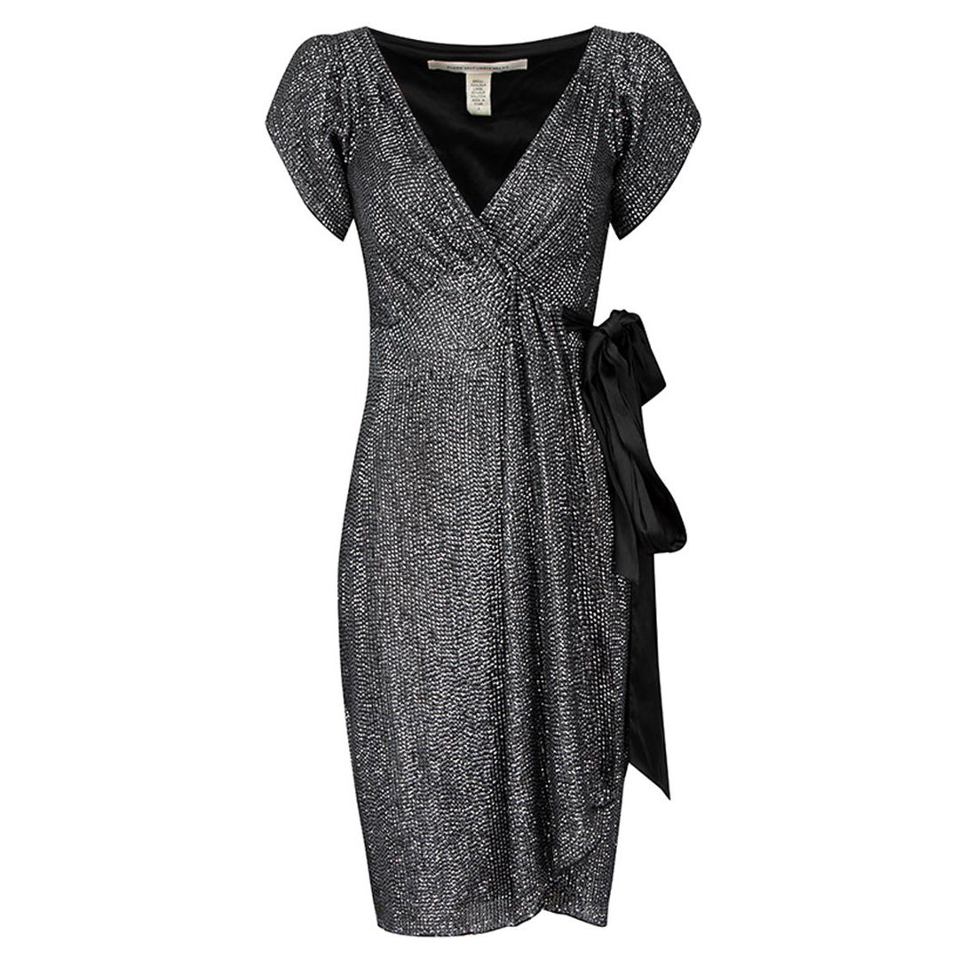 Diane Von Furstenberg - Robe portefeuille en soie noire, taille XS en vente