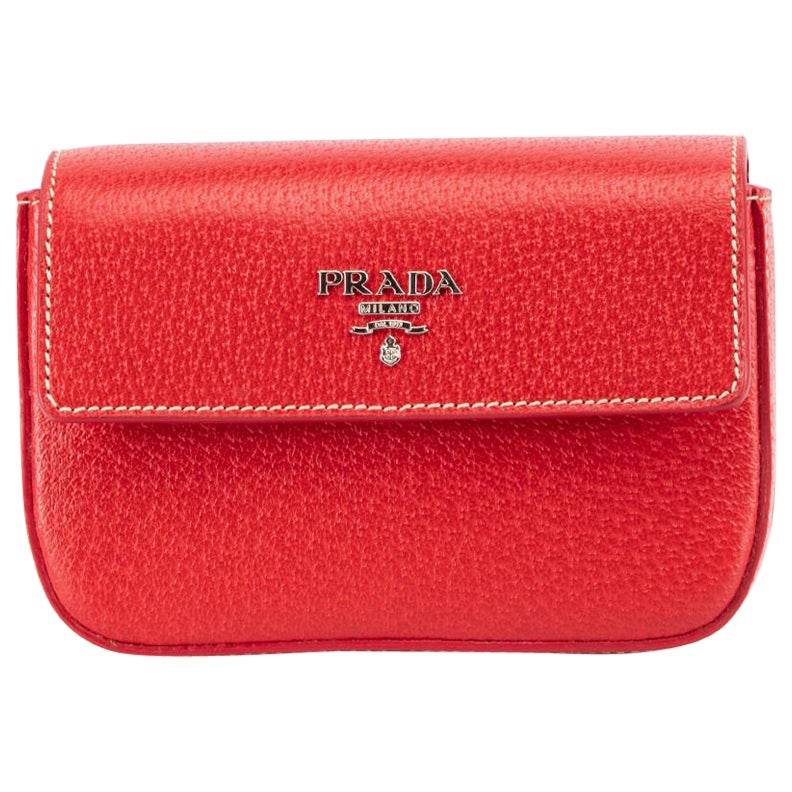 Pochette à logo Cinghiale en cuir rouge Prada en vente