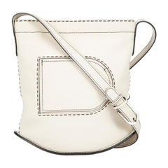 Delvaux Ecru Leder Bucket Pin Tasche