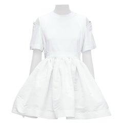 ALEXANDER MCQUEEN 2022 weiß ausgeschnittene Schulter ausgestelltes kurzes Kleid IT38 XS