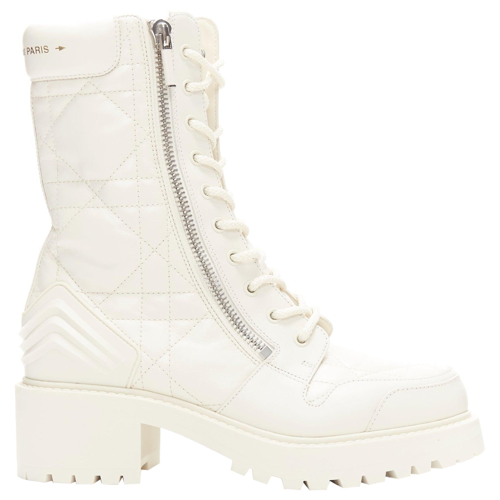 new CHRISTIAN DIOR 2023 D-Leader white Cannage quilted leather ankle boots EU38 For Sale