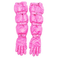 rare MONCLER Pierpaolo Piccioli hot pink leather logo down gloves