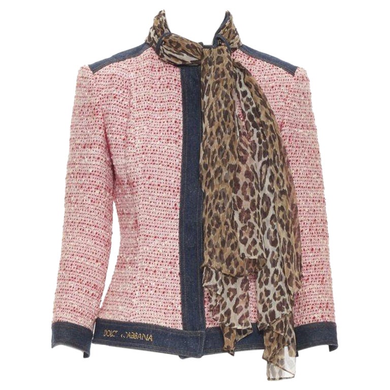 vintage DOLCE GABBANA pink tweed denim trimmed leopard scarf jacket IT42 For Sale