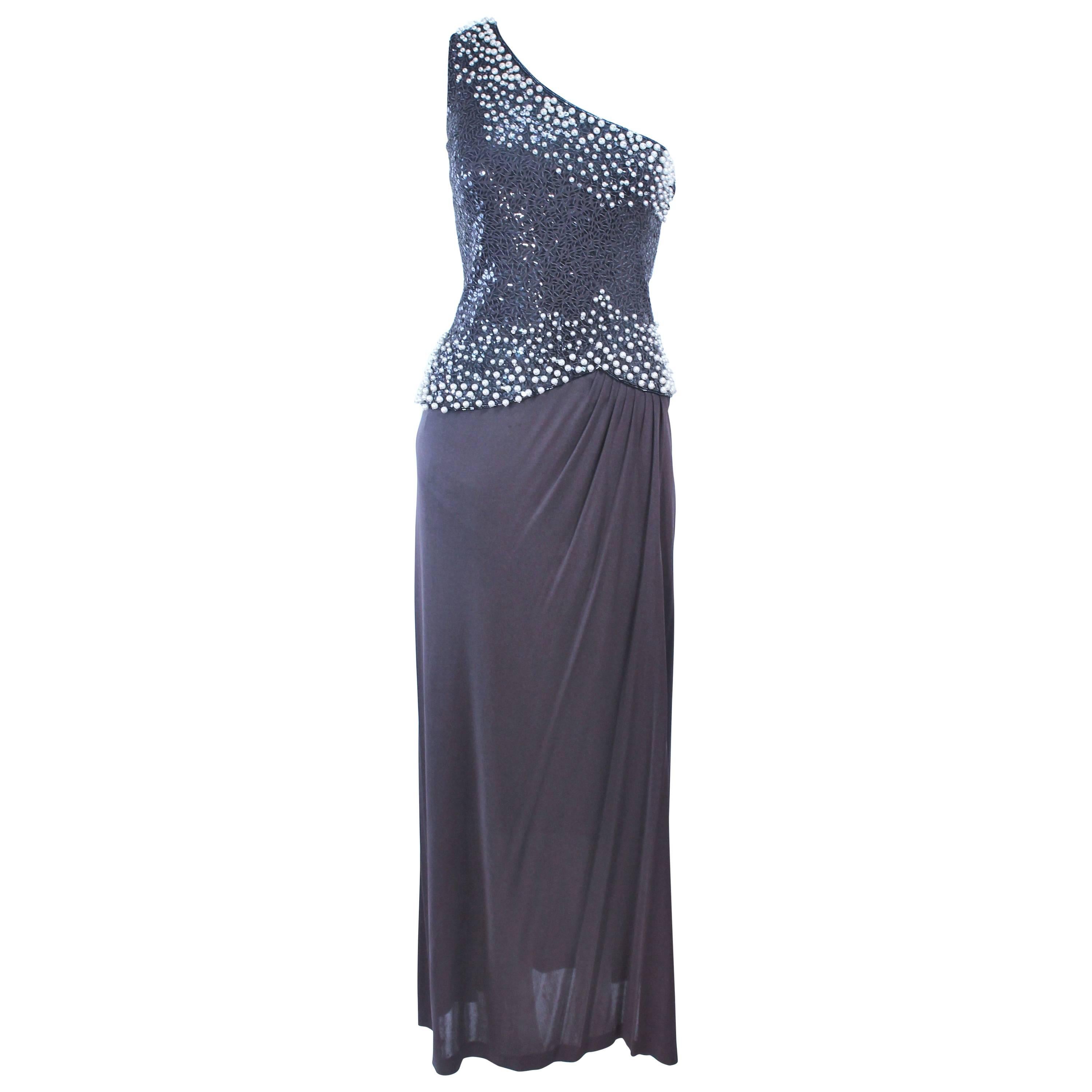 GIORGIO Beverly Hills Grey Sequin and Beaded Asymmetrical Design Size 8 For Sale