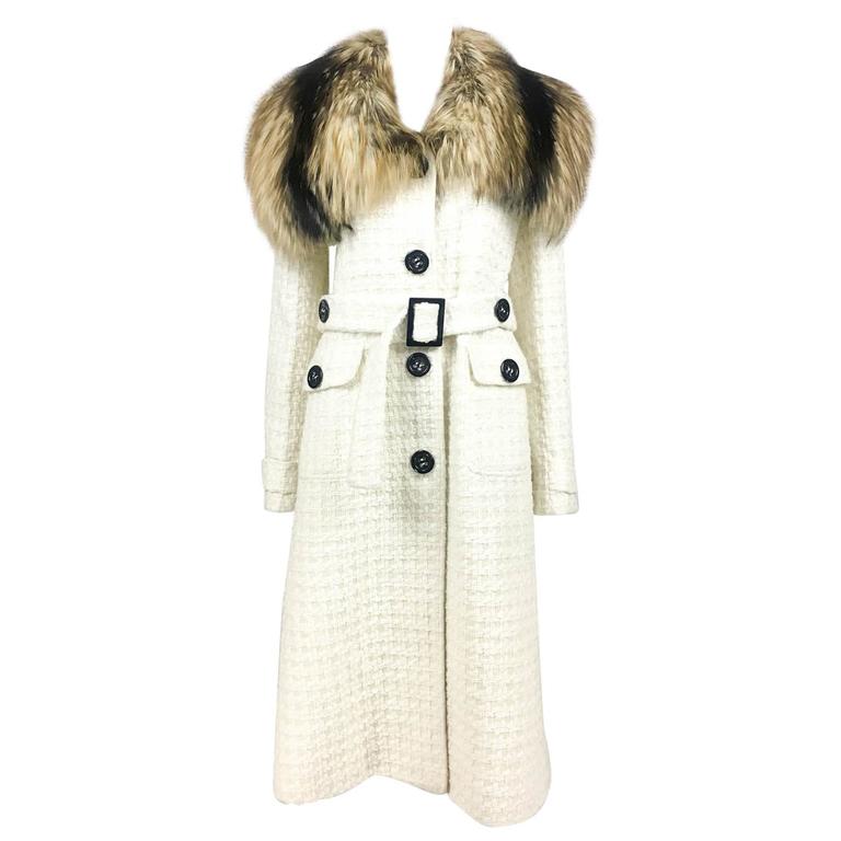 Dolce and Gabbana OffWhite Coat With Fox Fur Collar at 1stDibs white
