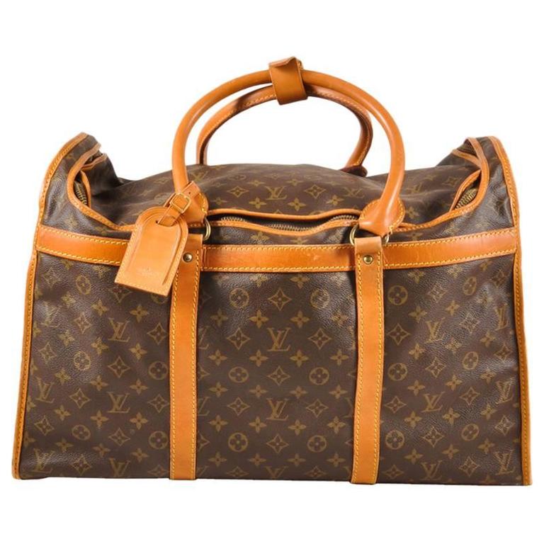 Truffles approves of our @louisvuitton pet carrier $1,199 at