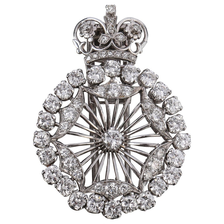 BOUCHERON 1940's Paris Diamond Platinum Circle Crown Brooch Fur Clip Pin