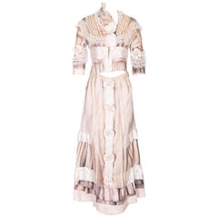 A/W 2005 Comme des Garcons  Collection Broken Bride déconstruite robe brun clair