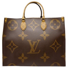 Louis Vuitton by Nicolas Ghesquière Monogram Giant Reverse OnTheGo GM Tote