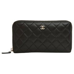 Used 2015 Chanel Classique Long Wallet Zipped