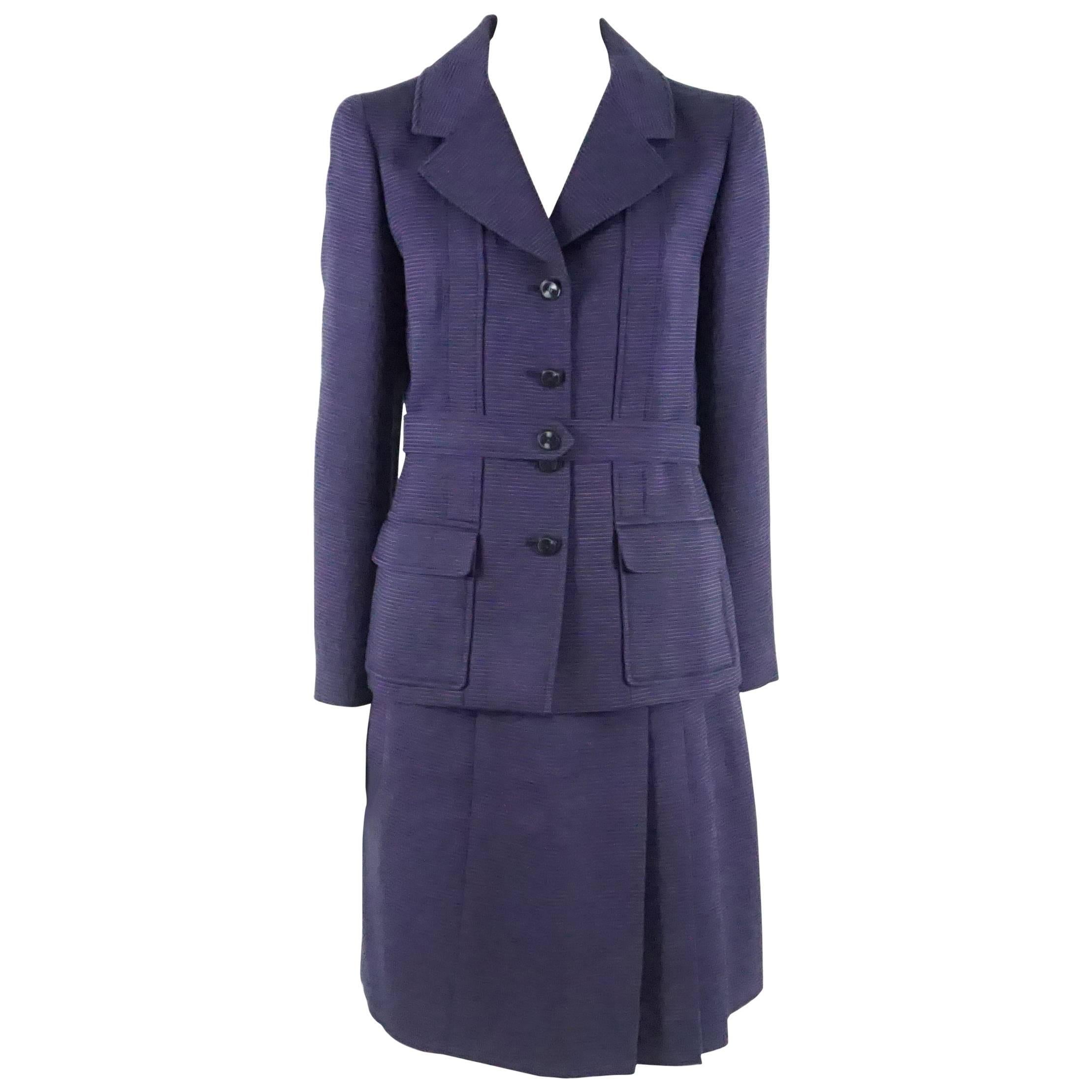 Chanel Spring 2001 Purple Two Toned Wool/Silk Blend Ribbed Skirt Suit - Size 40 For Sale