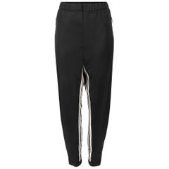 Prada Pantalon de survêtement en nylon noir Taille L