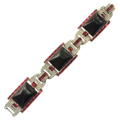 Vintage Exceptional Art Deco bracelet by Trifari, 1930s